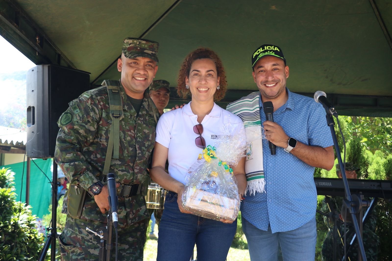 Con una gran feria de servicios, el Ejército Nacional apoya a las comunidades rurales en Caicedo Antioquia