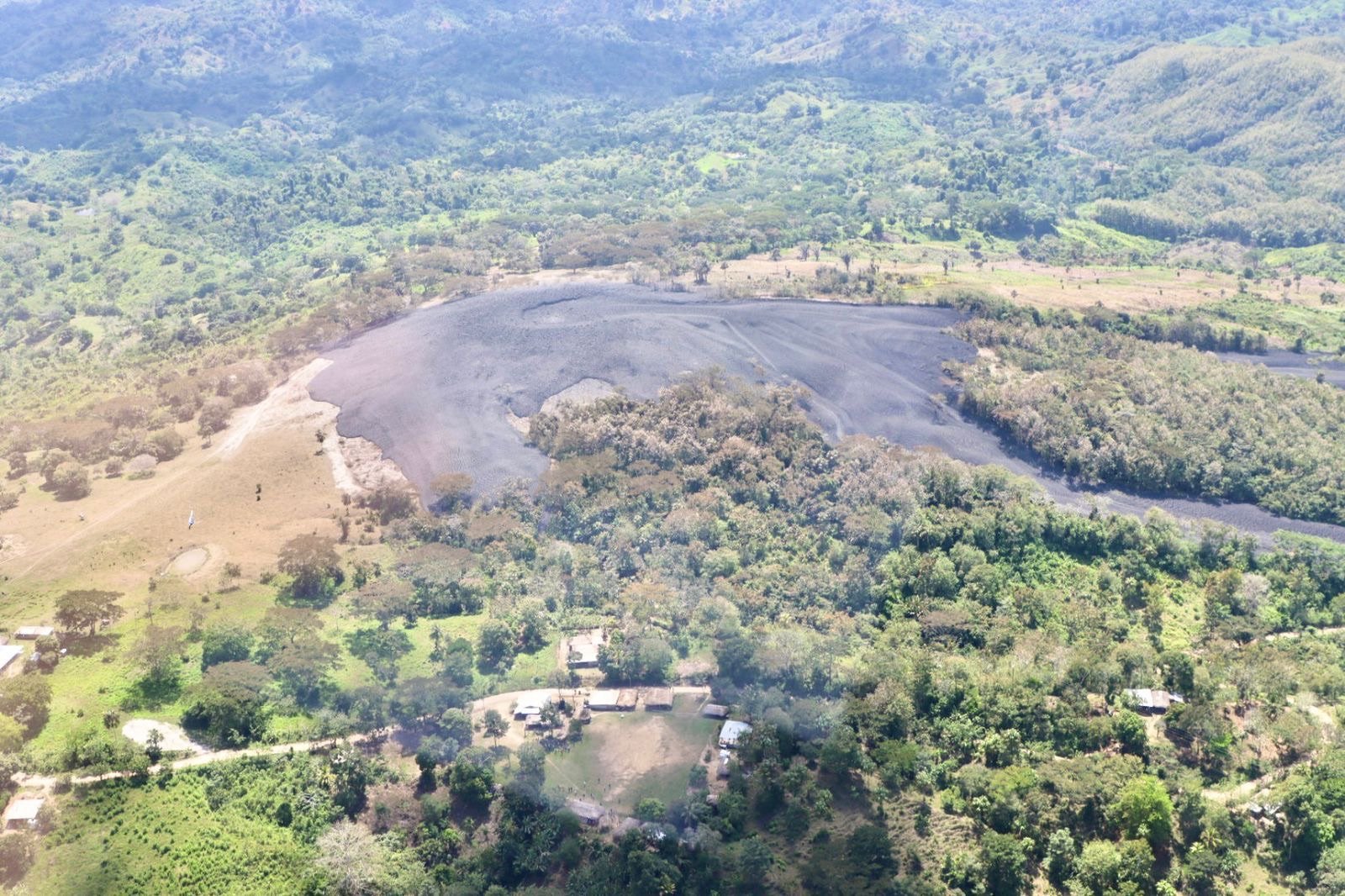 VOLCÁN DE URABÁ ASUSTA A MULATOS