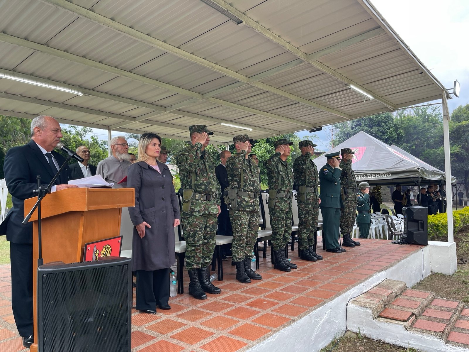 CAMBIO DE MANDO EN EL BATALLÓN PEDRO JUSTO BERRIO 