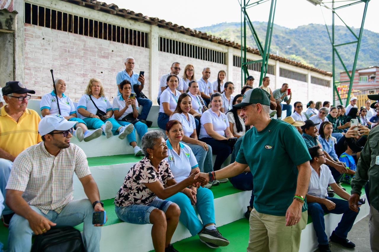 GOBERNACIÓN DE ANTIOQUIA REFUERZA SEGURIDAD Y CONVIVENCIA EN LIBORINA CON NUEVAS INVERSIONES