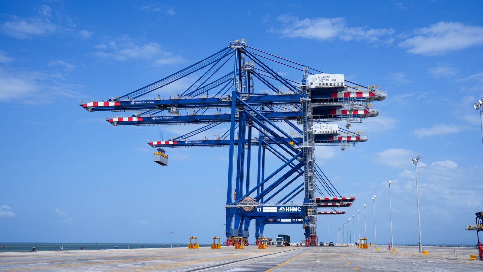 Puerto Antioquia inicia operaciones y consolida a Urabá como nodo estratégico del comercio exterior