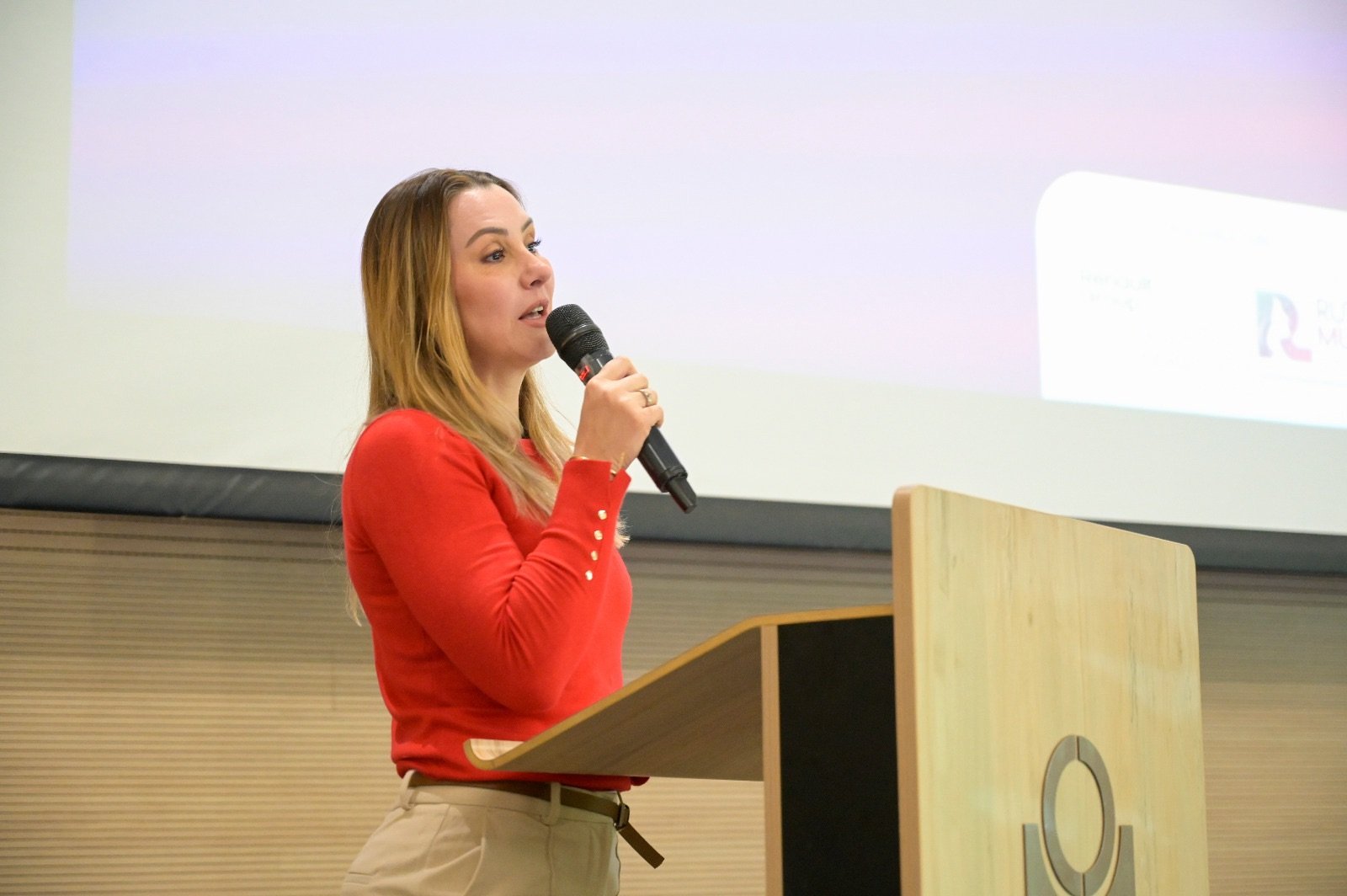 MARZO, MES DE LAS MUJERES