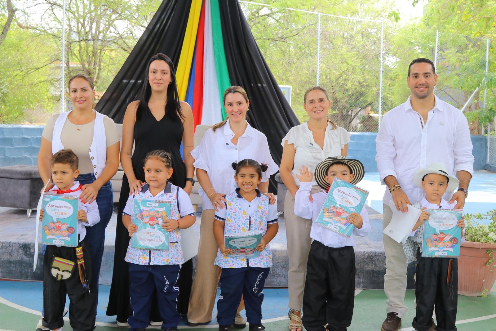 ANTIOQUIA FORTALECE LA LECTURA EN LAS AULAS CON EVALUACIÓN A MILES DE NIÑOS DE PRIMERO
