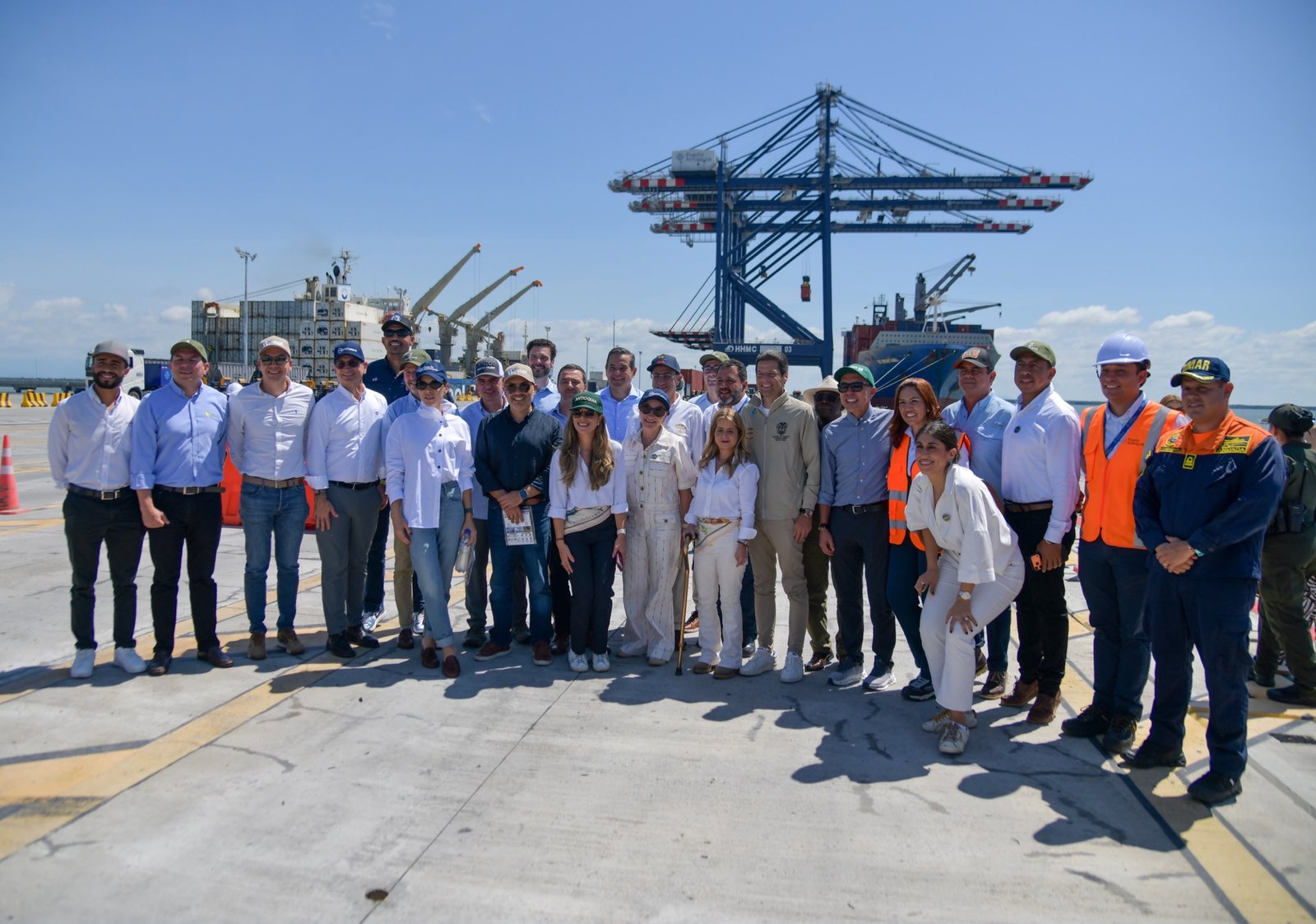 GOBIERNO NACIONAL, GOBERNACIÓN Y EMPRESARIOS UNEN ESFUERZOS PARA IMPULSAR EL DESARROLLO DE URABÁ